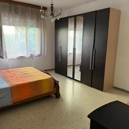 A 300 M Dal Mare Apartment